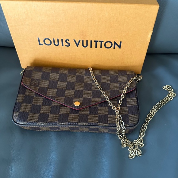 Louis Vuitton Felicie Bag - Picture 3 of 16